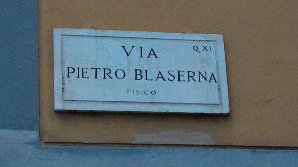 Casa Blaserna Nel Cuore Dello Shopping A Marconi E Trastevere Rome Exterior photo
